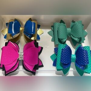 Bows for Stanley Cups